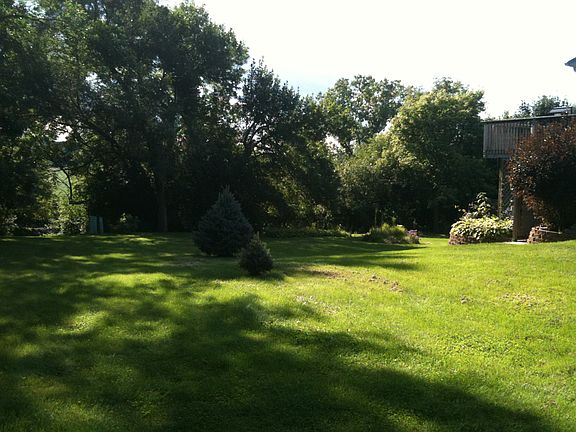 5th image of 1453 Summit Ave