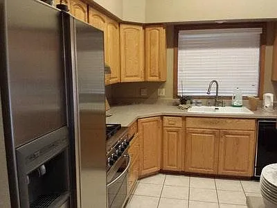 Kitchen-Fridge