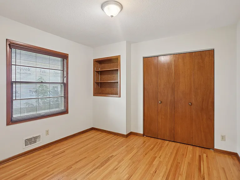 3705 Colorado Ave S — Photo 19