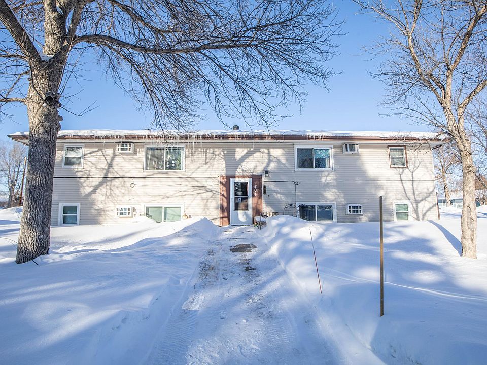 204 4th St NW, Dilworth, MN 56529 Zillow
