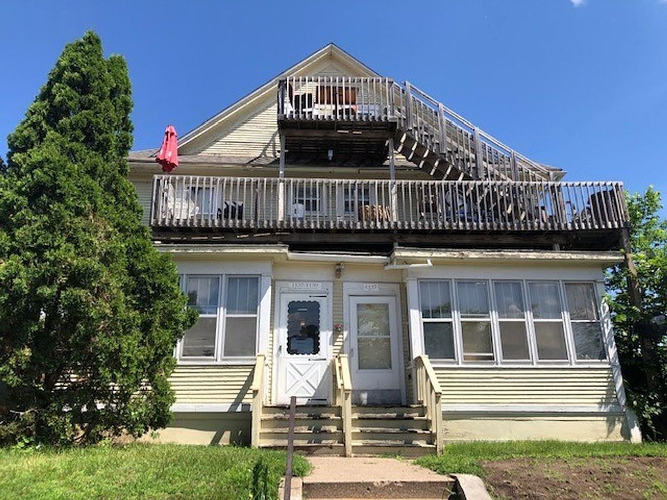1st image of 1137-1139 University Ave W #2