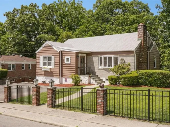 51 Berkshire Road, Yonkers, NY 10710