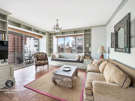 3rd image of 150 E 69th St APT 17J