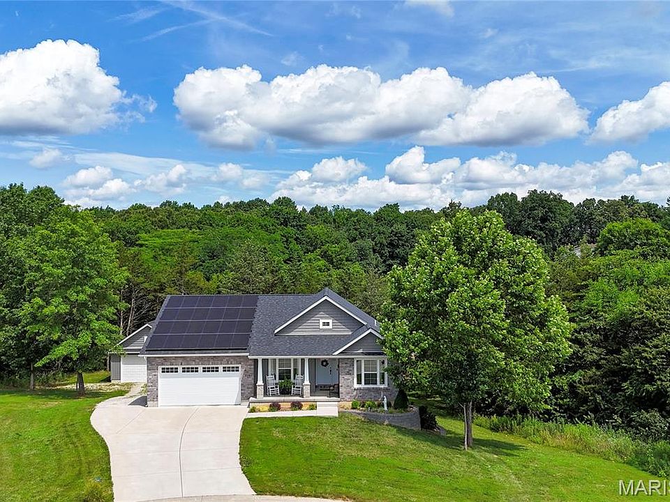 358 N Thomas St, De Soto, MO 63020 | Zillow