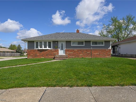 2nd image of 9596 Reichert Rd