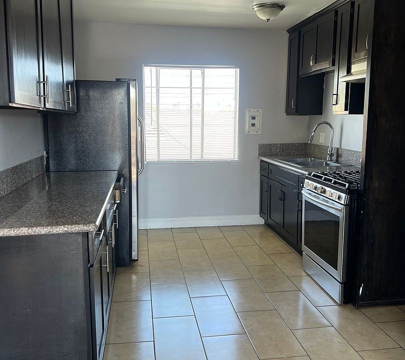 1st image of 158 W 74th St #4A