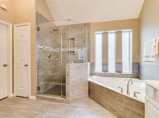 13022 Oakwood Manor Dr, Cypress, TX 77429