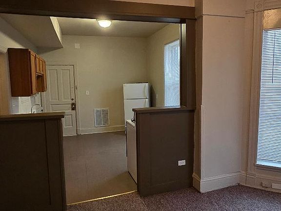 4th image of 2837 S Princeton Ave #2R