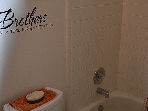 Guest Bath Upstairs