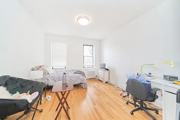 Rented by Living New York | media 10