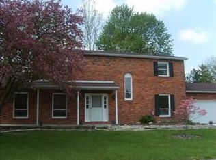 595 Pointview Dr, Westerville, OH 43081