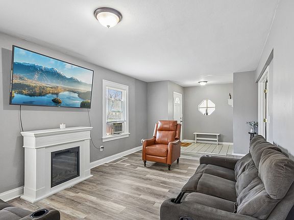 4th image of 3009 Elisha Ave