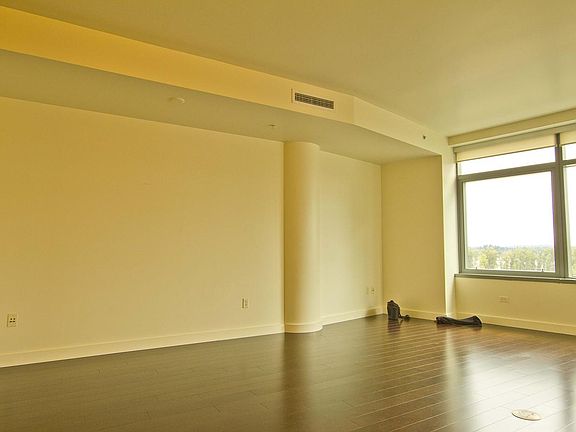 2nd image of 3601 SW River Pkwy Ste 1112