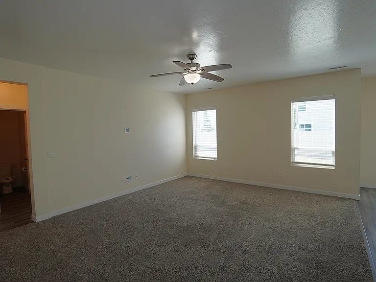 3061 W Silver River St — Photo 5