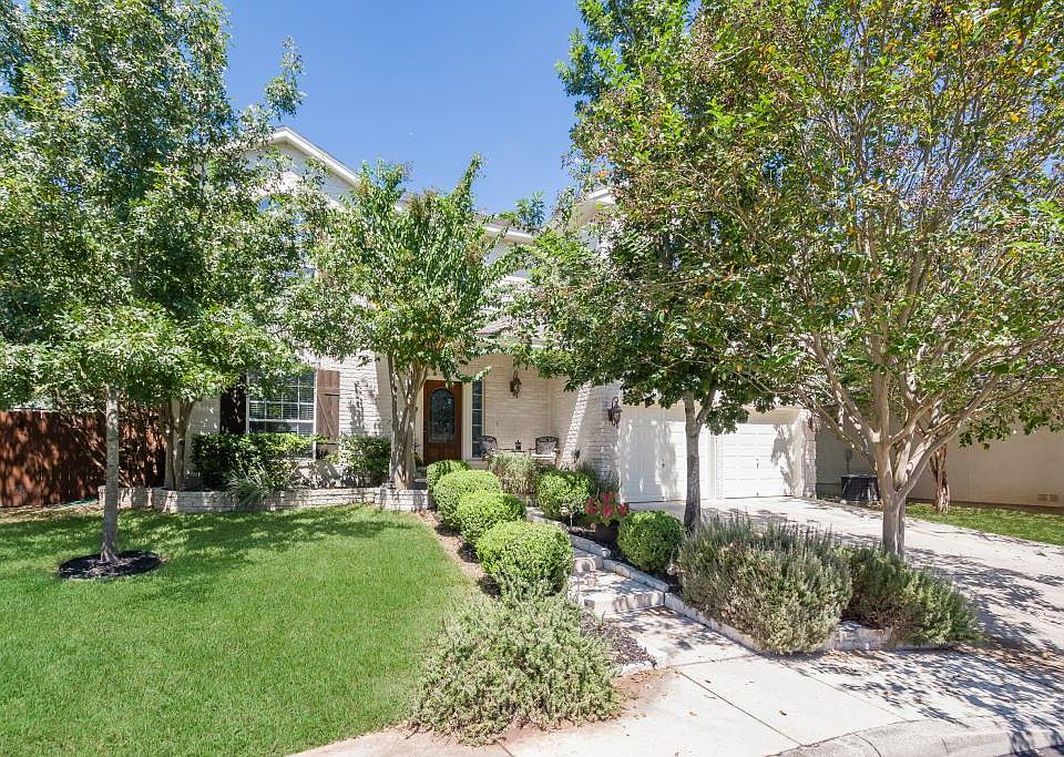 1st image of 2707 Glenbrook Way