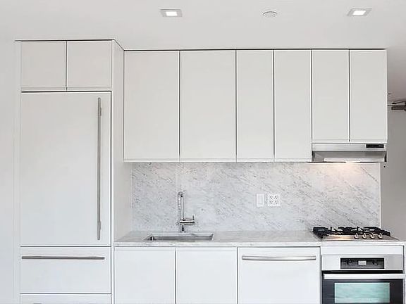 4th image of 250 Bowery APT 4D