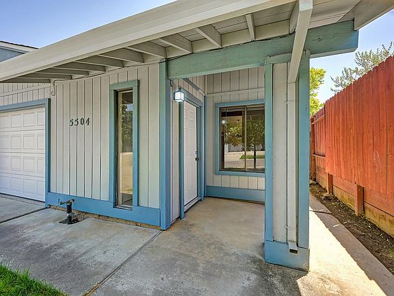 3rd image of 5504 Millhouse Pl