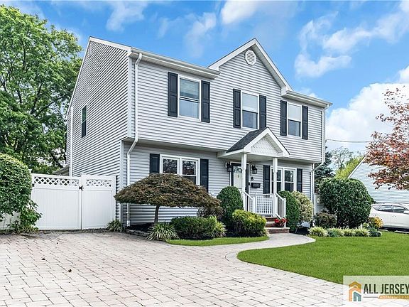 3rd image of 8 Highview Rd
