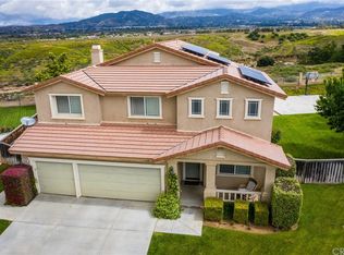 704 Windbound Ave, Beaumont, CA 92223