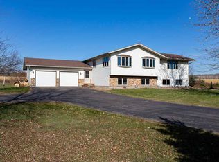 W7132 Countryside Cir, Merrill, WI 54452