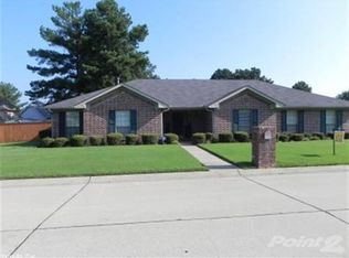 1400 Foxwood Dr, Jacksonville, AR 72076