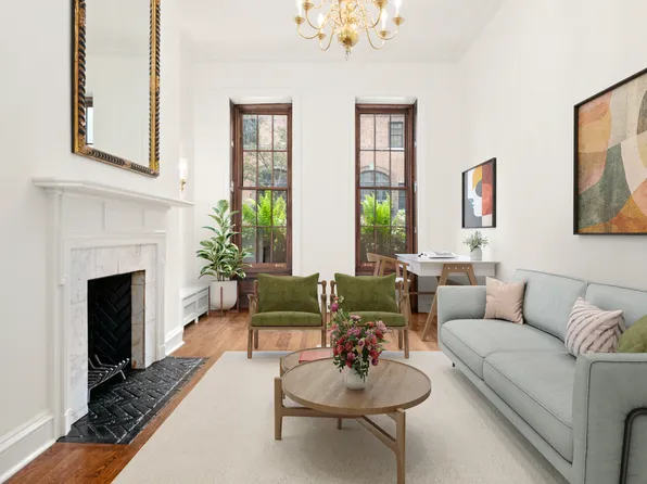 157 East 75th Street image 1 of 10