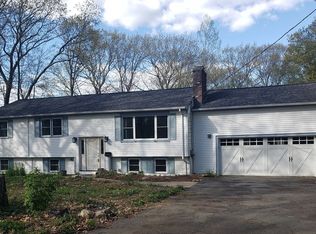 12 Oakland Dr, Spencer, MA 01562