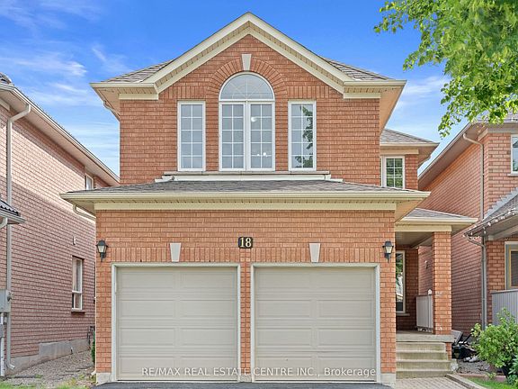 3rd image of 18 Velvet Grass Ln