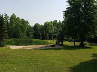 6187 Short Cut Rd, Cottrellville, MI 48039