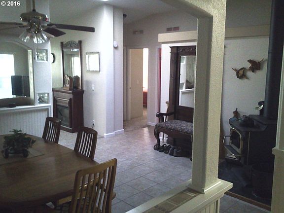 5th image of 355 Norwood Ln