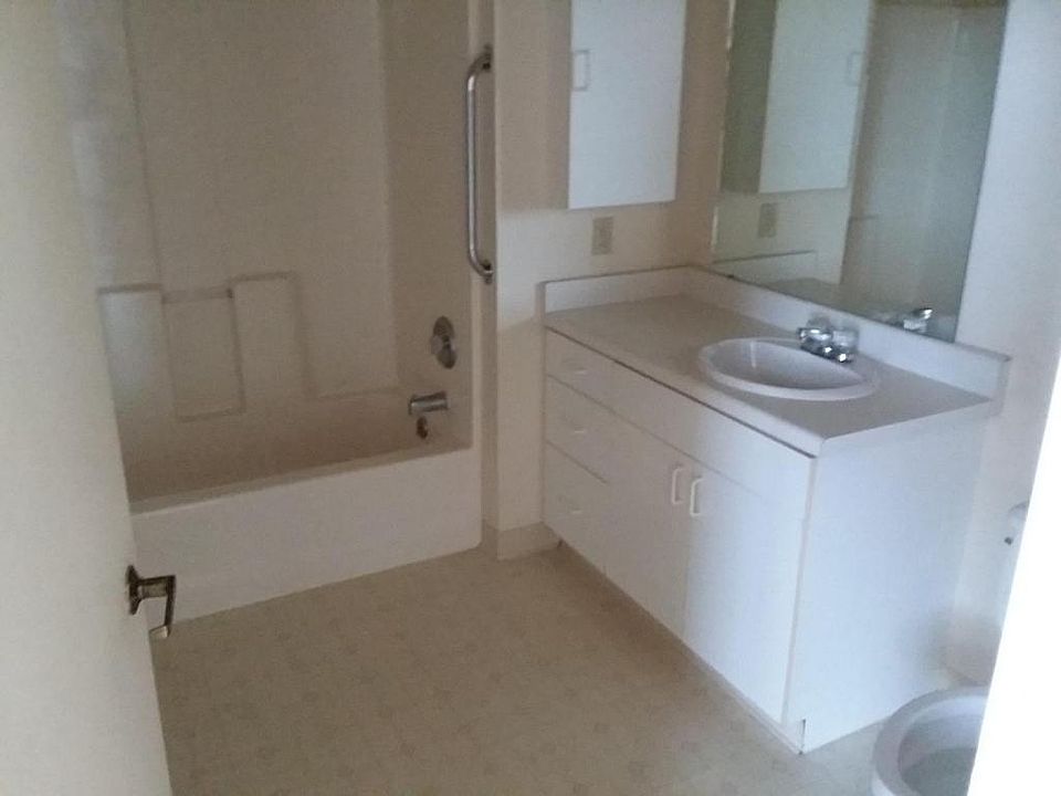 413 6th Ave New Glarus WI Zillow