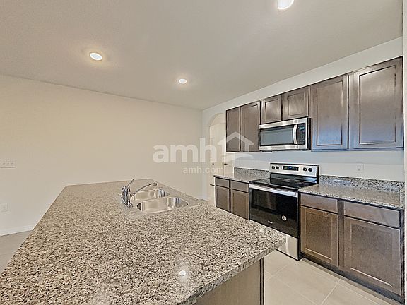 3rd image of 8487 Bower Bass Cir