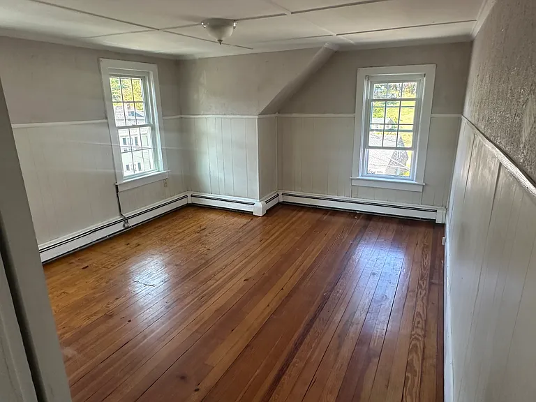 20 Peck Ave #3 — Photo 7