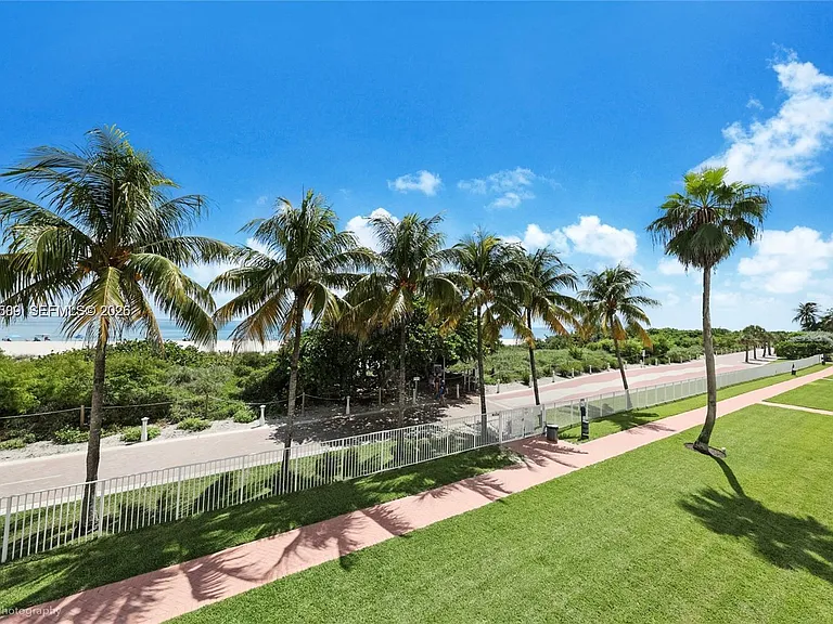 5601 Collins Ave #607 — Photo 17