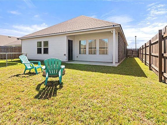 4th image of 5233 Summer Pecan Rd