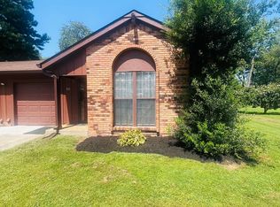 211 Woodbine Dr, Paducah, KY 42001