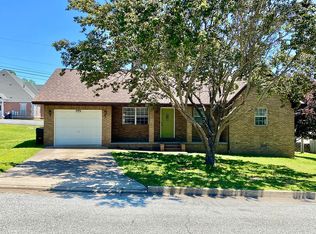 3 Rock Springs Ct, Harrison, AR 72601