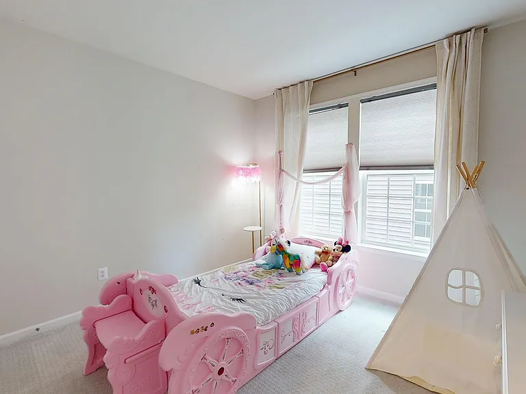 10909 Meridian Hill Way — Photo 14