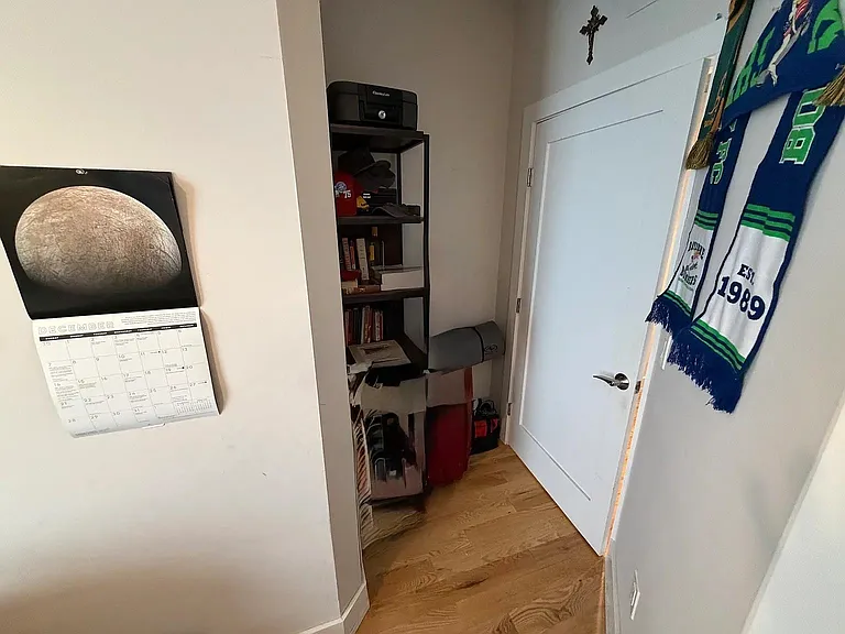 419 Washington St #2 — Photo 8