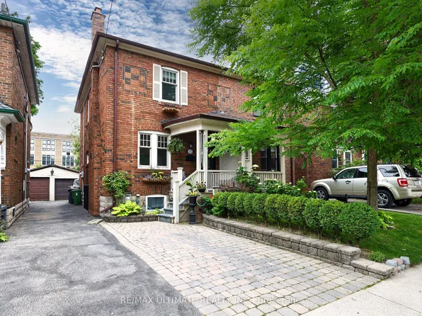 17 Elvina Gdns, Toronto, ON M4P 1X7
