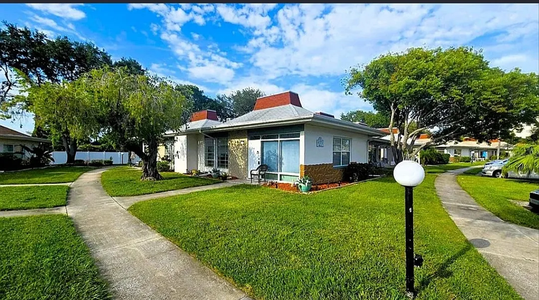 4373 Tahitian Gardens Cir — Photo 1