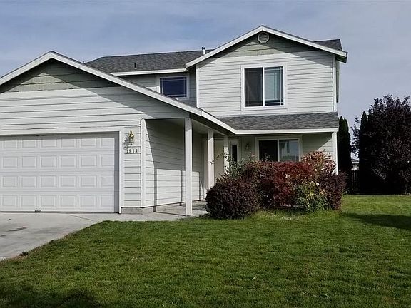 2nd image of 1913 S Stirling Ave