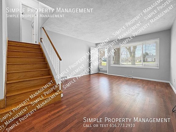3rd image of 1745 52nd St SE