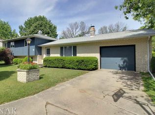 211 N Darnall Dr, Minier, IL 61759