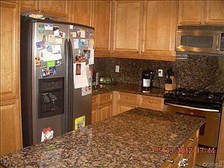 4th image of 23749 Arlington Ave APT D