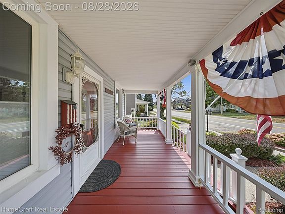 2nd image of 188 N Mill St