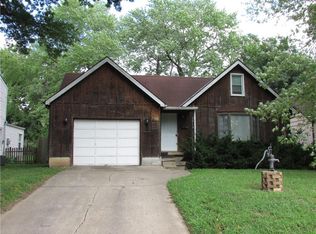 2013 S Ralston Ave, Independence, MO 64052