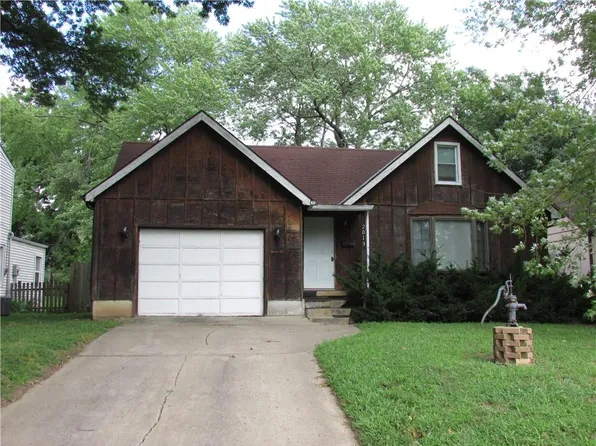 2013 S Ralston Ave, Independence, MO 64052