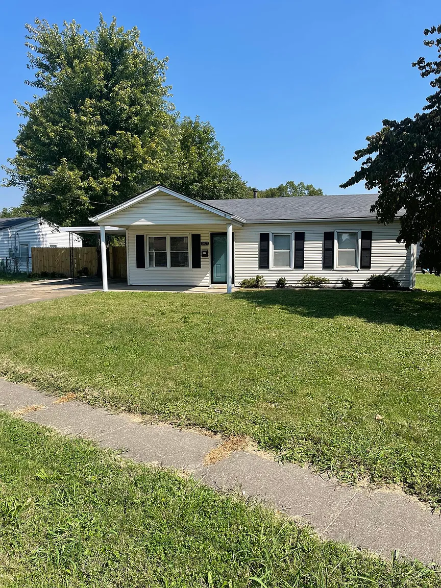 2827 Elam Dr photo 1
