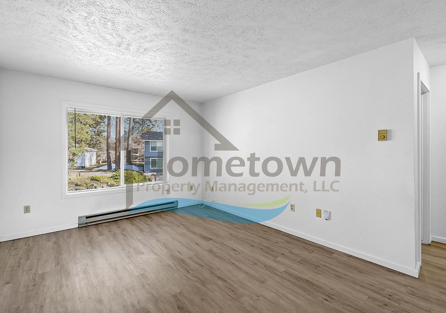 1205 W Emma Ave — Photo 4
